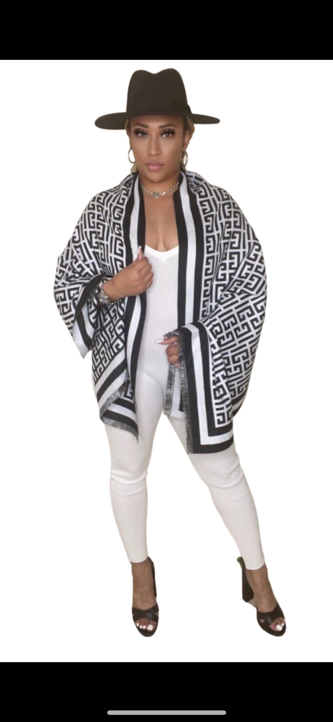 Cozy Shawl Candy Girl Impressive Beauty 